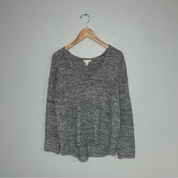H&M Knit Sweater Women's Size Small Grey White Marled Conscious  Cotton V-Neck - Picture 2 of 8